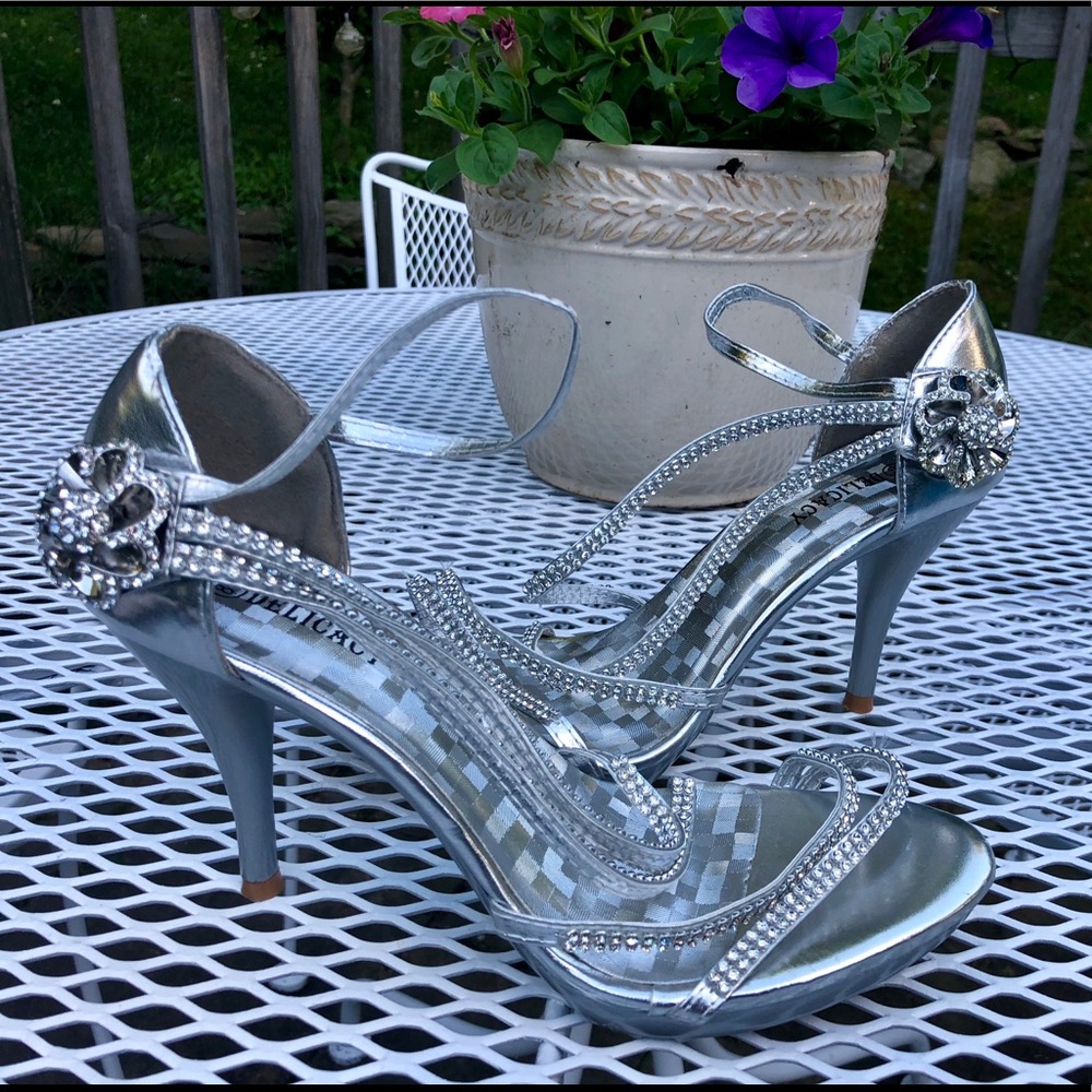Silver Rhinestone Delicancy heels Sz 8.5